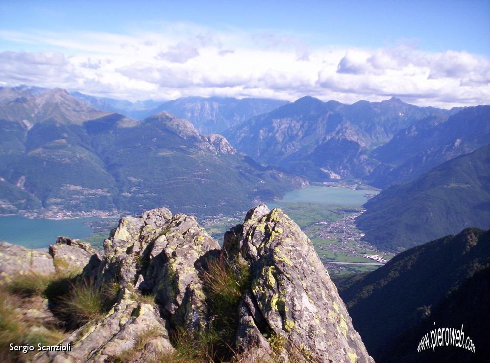 21 Novoloni a nord e il vento diventa impetuoso.JPG
